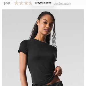 ALO Yoga Classic Black Short Sleeve Tee